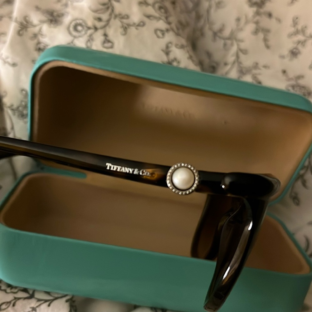 Tiffany and Co sunglasses